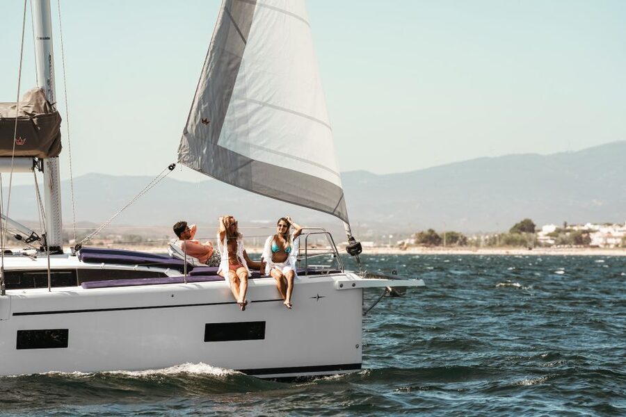 Portimao: Luxury Sail-Yacht Cruise with Sunset Option - Food, drinks, and what to pack