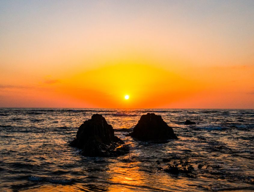 Portimão: Sunset Cruise to Benagil Cave - Guides, skippers, and the feel on board