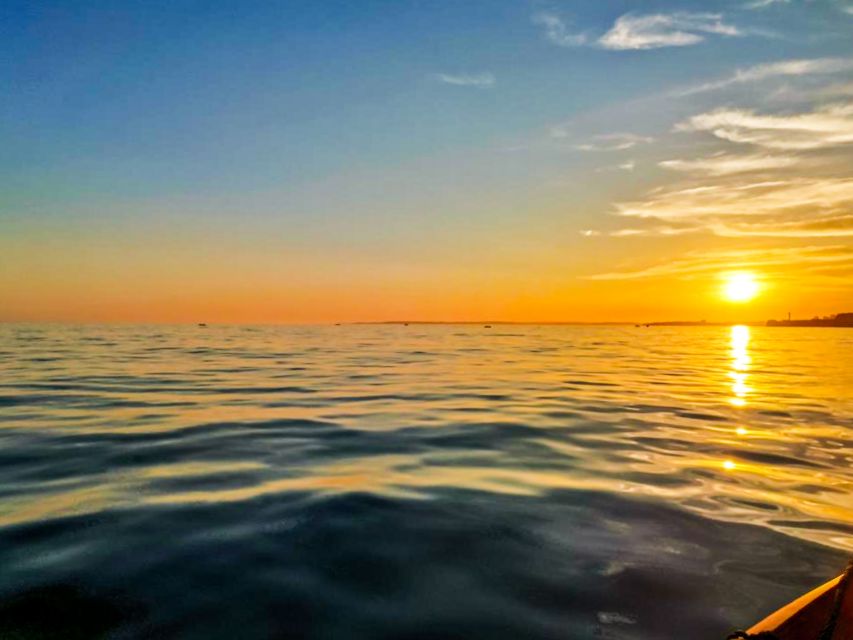 Portimão: Sunset Cruise to Benagil Cave - Who should choose this evening boat trip?
