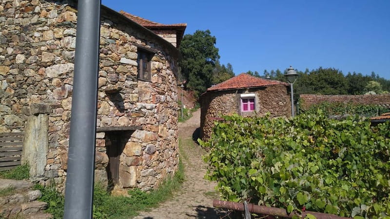 Porto: 4x4 Mountain Tour - High viewpoints over Porto and the mountains