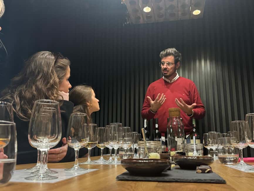 Porto: 5 Port Wine Tasting with Delicious Pairings - When this tasting fits best into a Porto visit