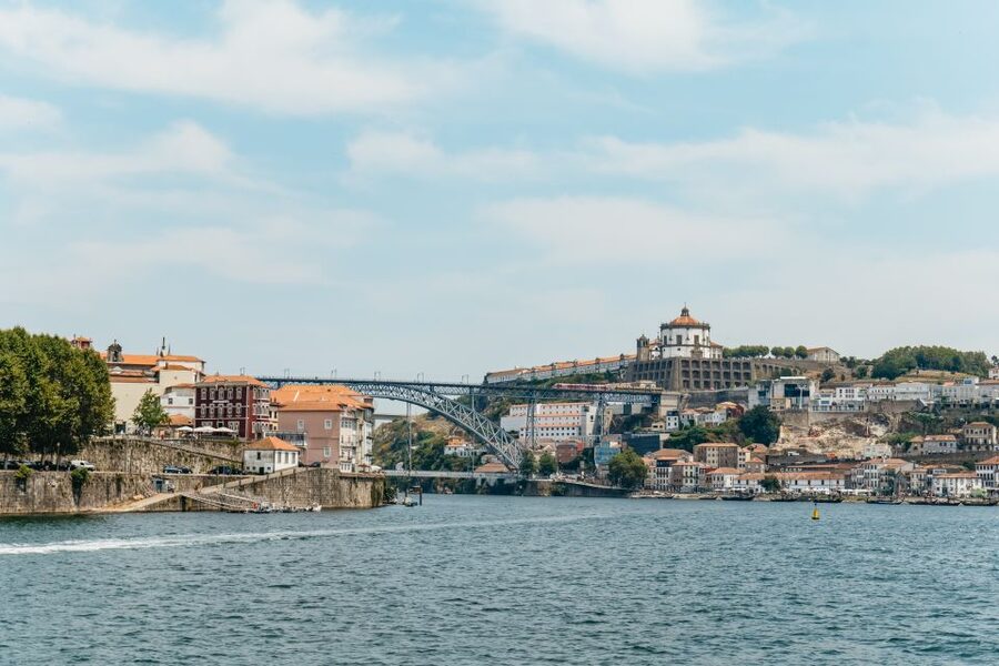 Porto: 6 Bridges Douro River Cruise - Picking the right departure time