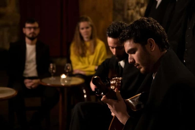 Porto: An Intimate Fado Show in a Historical Tavern - The second set: traditional Fado with more dramatic force