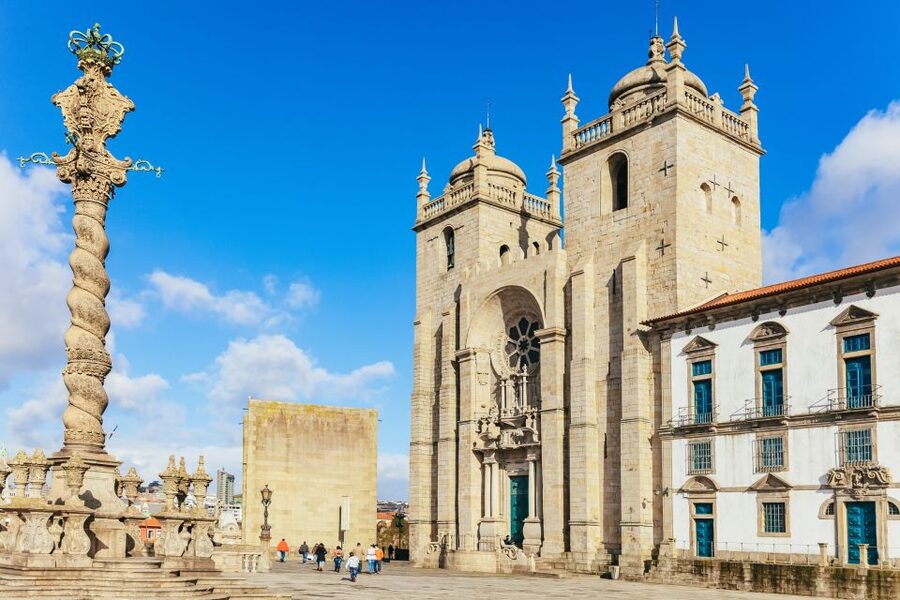 Porto Card with Transportation (1, 2, 3 or 4 Days) - Five free museums, with a catch