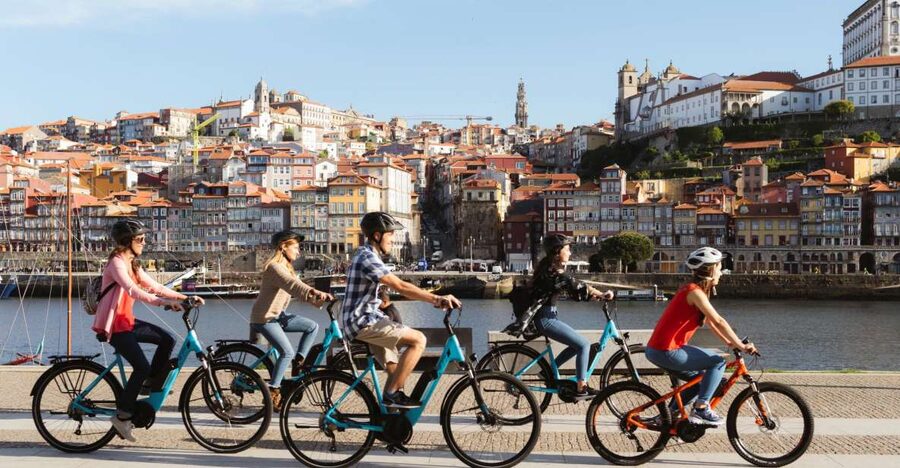 Porto: City Highlights 3-Hour Guided Electric Bike Tour - Starting near Alexandre Herculano Street