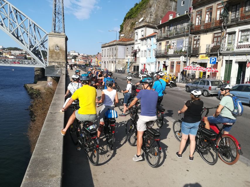 Porto: City Highlights 3-Hour Guided Electric Bike Tour - Porto Cathedral and the Sé district