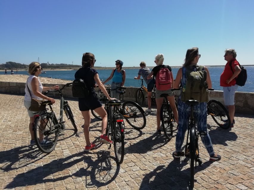 Porto: City Highlights 3-Hour Guided Electric Bike Tour - Safety, traffic, and the real cycling challenge