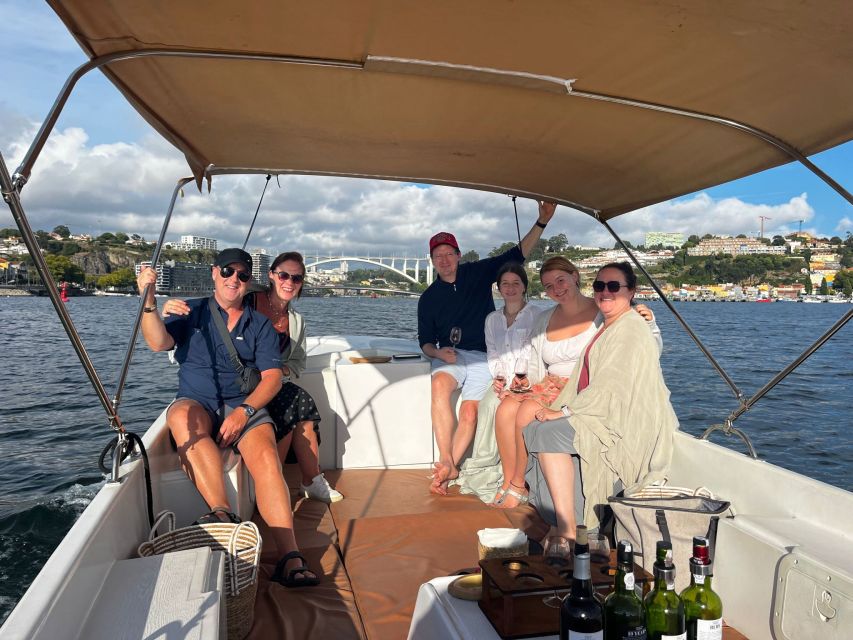 Porto: Douro River Boat Cruise with Port Wine Tasting - Arrábida Bridge and the route toward Foz