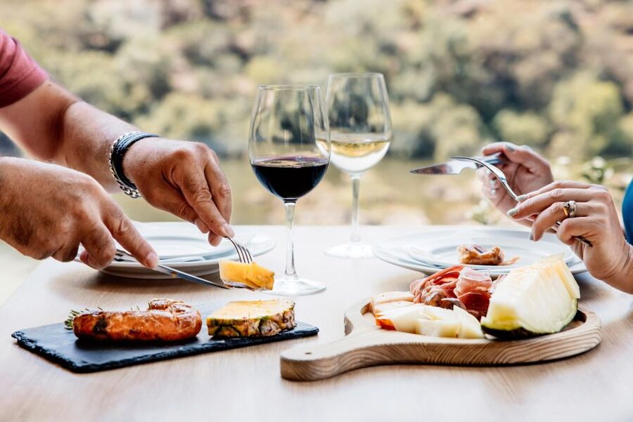 Porto: Douro Valley Full-Day Boat, Train, and Lunch Tour - The Douro by boat from Pinhão