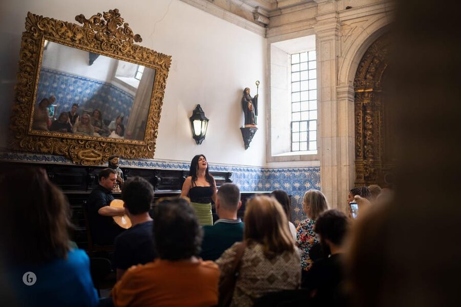 “Porto: Fado Show with Guided Tour in a Historic Monastery” - Should you book the São Bento da Vitória Fado show?