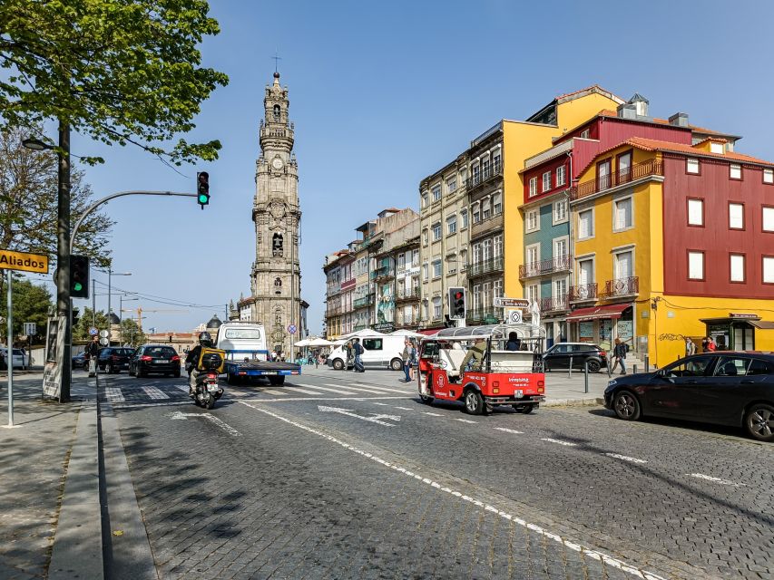 Porto: Guided Tour by Tuk-Tuk & Optional Douro River Cruise - Aliados Avenue, Clérigos, and Lello Bookshop