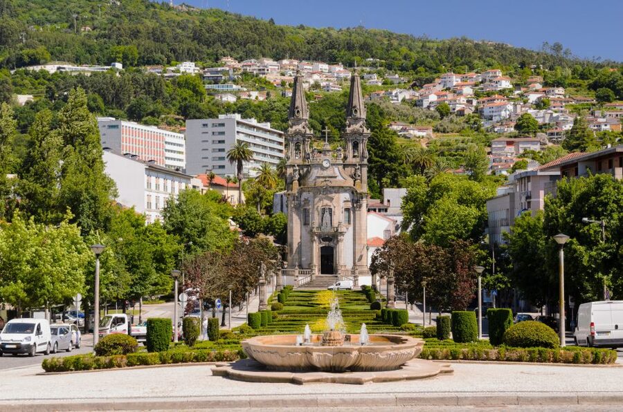 Porto: Guimarães & Braga Tour with Entry Tickets and Lunch - Braga Cathedral and Portugal’s religious capital