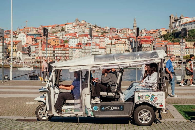 Porto Half Day Tuk Tuk Tour Clérigos, Seaside and Viewpoints - Why a Porto tuk-tuk makes sense