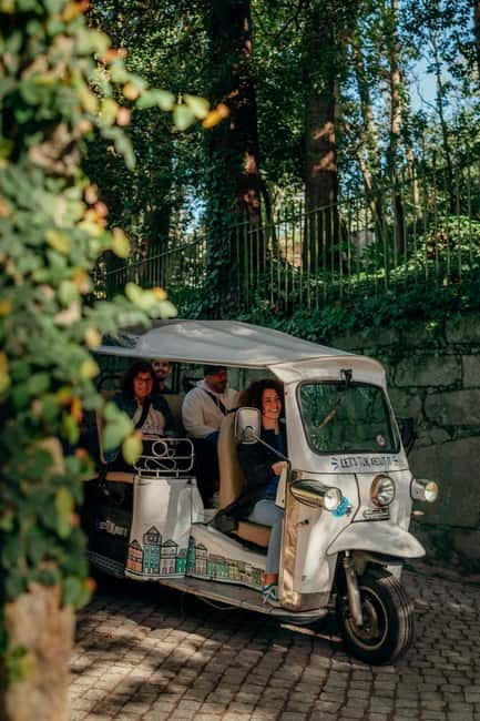 Porto Half Day Tuk Tuk Tour Clérigos, Seaside and Viewpoints - Starting at Rua de Alexandre Herculano