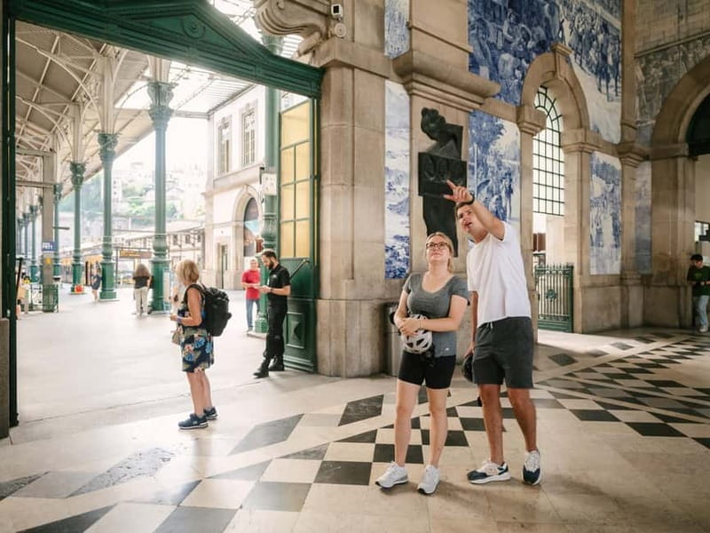 Porto: Highlights in 3 Hours E-Bike Tour - Aliados, Clérigos, and the upper city
