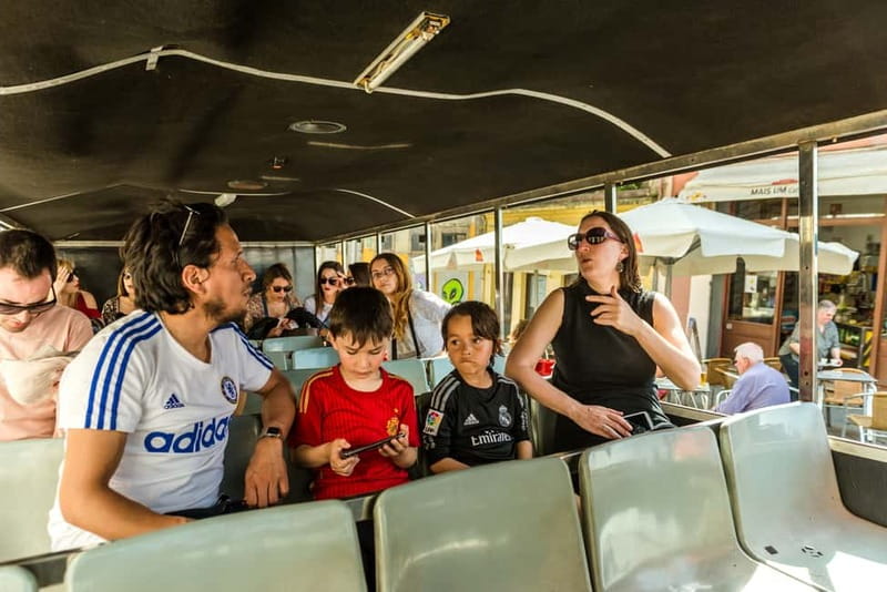 Porto: Magic Train Tour and Port Wine Cellar with Tastings - Two Port tastings, with just enough time to learn