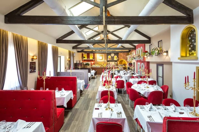 Porto: Magic Train Tour and Port Wine Cellar with Tastings - What $20 buys you in Porto