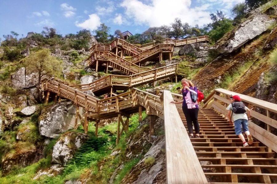 Porto: Paiva Walkways and Suspension Bridge Hike with Lunch - Final verdict: an active day with real local flavor