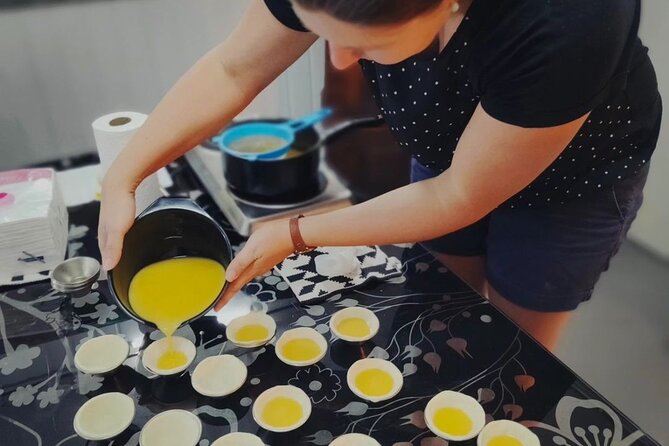 Porto: Pastel de Nata Cooking Class with Porto Wine (Sé do Porto) - From shared preparation to the oven