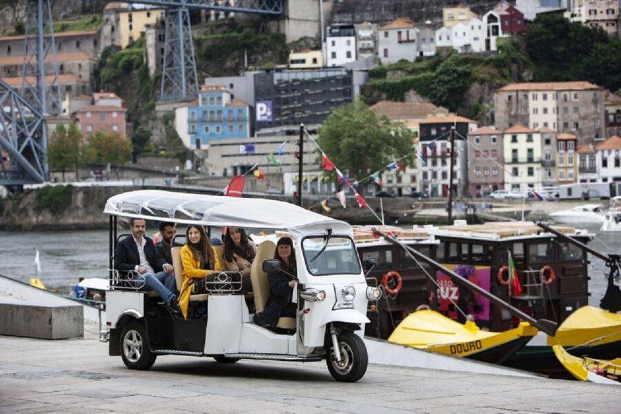 Porto: Private Sightseeing Tour by Electric Tuk Tuk - Starting near Rua de Alexandre Herculano