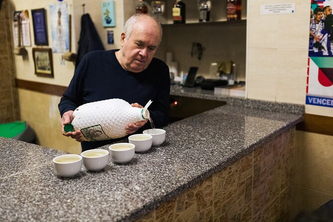 Porto Progressive Dinner Tour with Eating Europe - Bacalhau, croquettes, and the final sweet