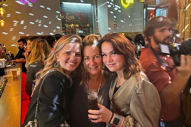 Porto Pubcrawl: 5h,7 Drinks,4 bars &Skip the line Club Entry - What $21.78 really buys you