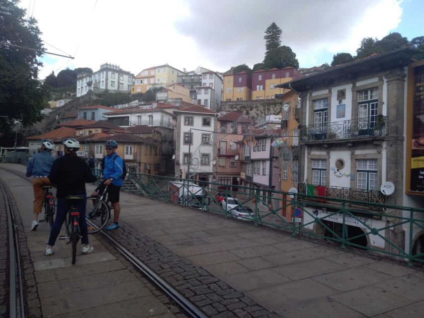 Porto: Riverside Panoramic E-Bike Tour - Key points to know before you ride
