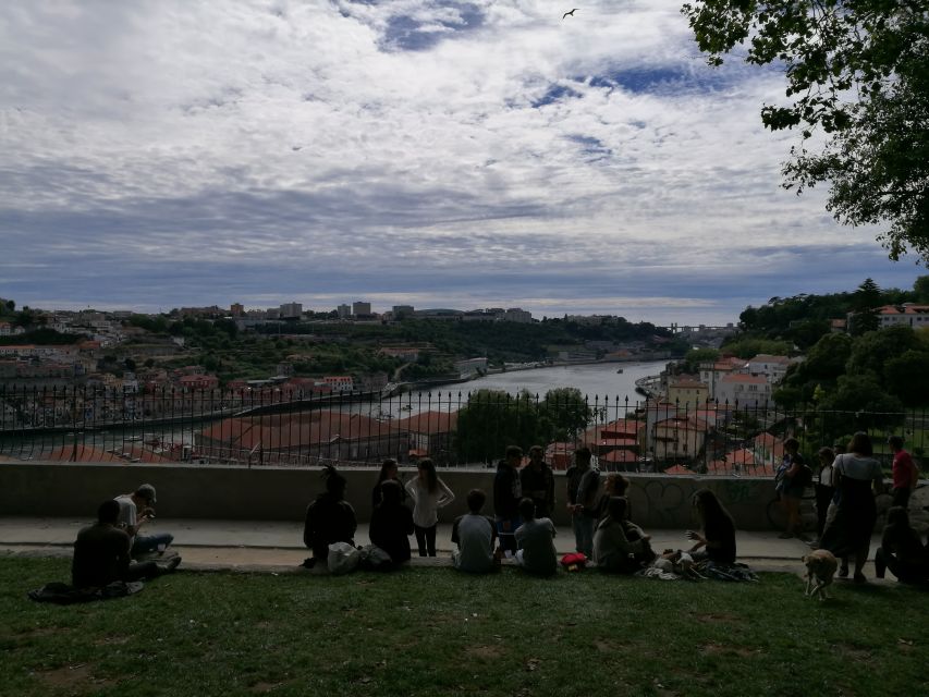 Porto: Riverside Panoramic E-Bike Tour - What the e-bike is really like