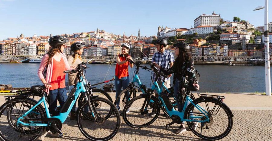 Porto: Riverside Panoramic E-Bike Tour - Miragaia and the story of the Douro