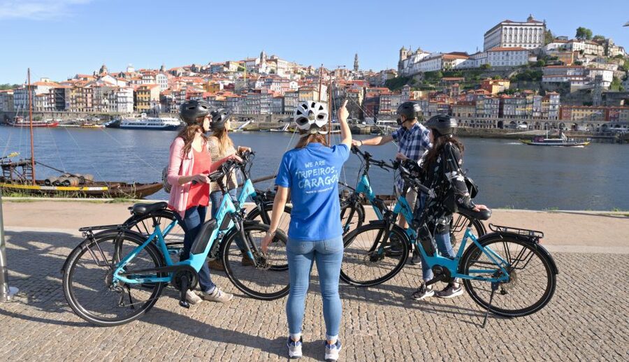 Porto: Riverside Panoramic E-Bike Tour - Jardim do Cálem and the river’s final stretch