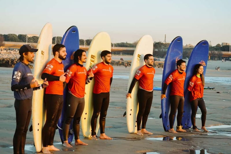 Porto: Surf Lesson with the First Surf School in Porto! - A simple packing plan for the beach