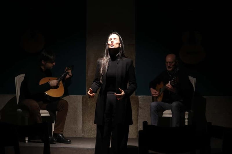 Porto: Traditional Fado Show at Sao Bento with Port Wine - Key points to know before booking