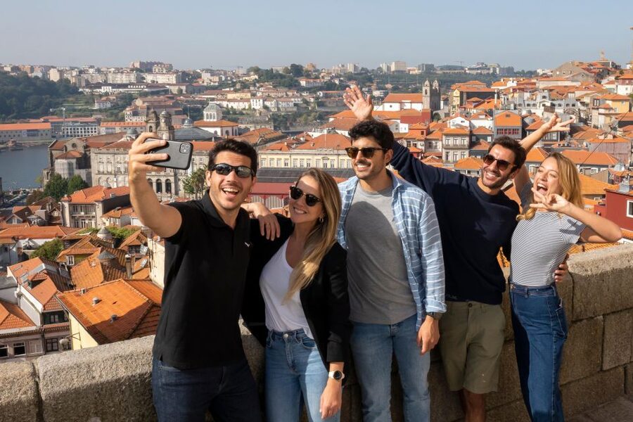 Porto: Walking Tour, Lello Bookshop, Boat and Cable Car - Why this Porto combination works