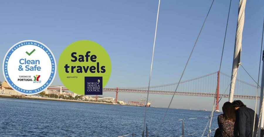 Private Romantic cruise with sparkling wine- 2-Hour- Lisbon - The sparkling wine and what is not included