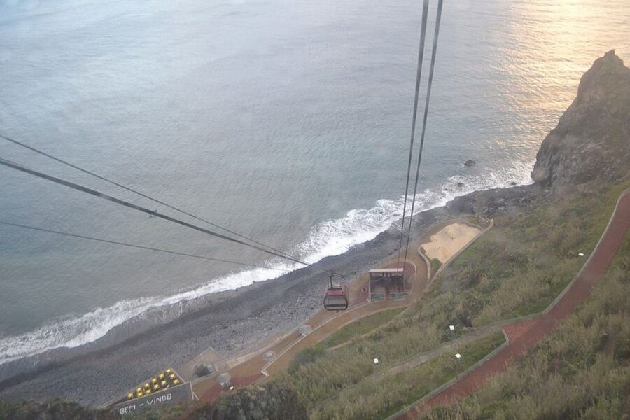 Private Tour: Guided Tuk Tuk Tour of Garajau and Cristo Rei - Pináculo viewpoint and the sweep over Funchal Bay