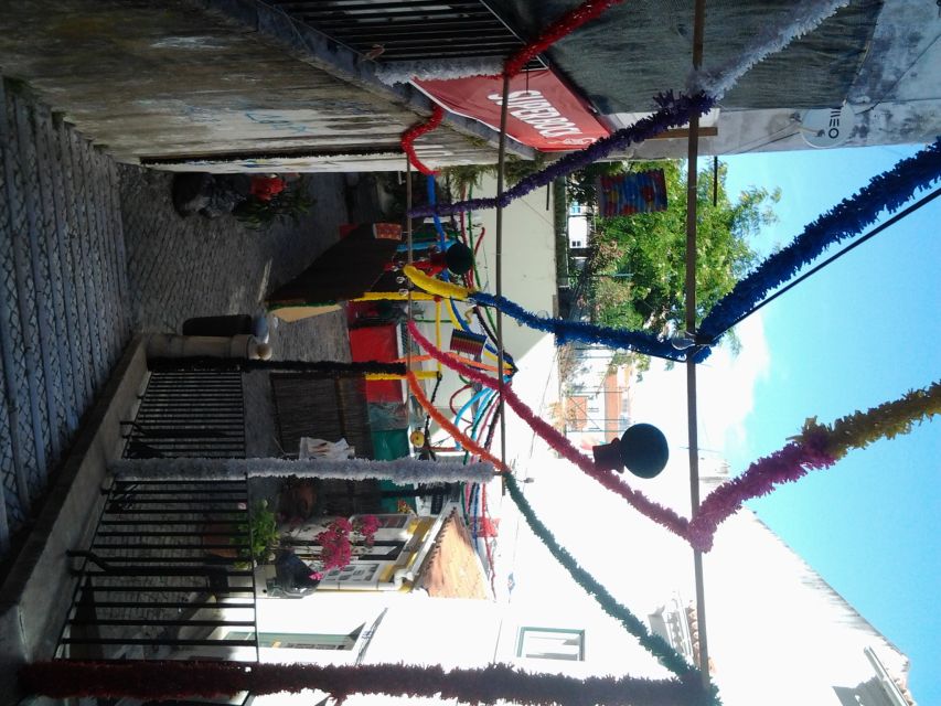Private Tuk Tuk Tour Lisbon Old Town - Who should book this Lisbon tuk-tuk tour?