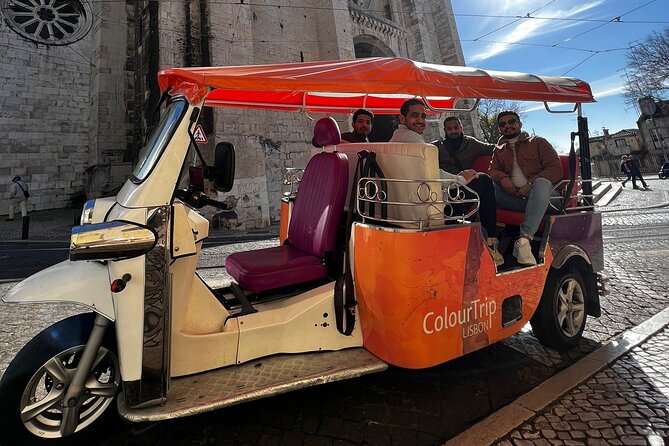 Private Tuk Tuk Tour Through Lisbon’s Historical Streets - São Vicente, Feira da Ladra, and the National Pantheon