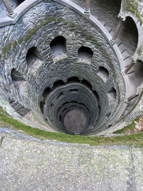 Quinta da Regaleira Skip-the-Ticket-Line Entry & Audioguide - Finding Leda’s Grotto and the estate’s smaller surprises