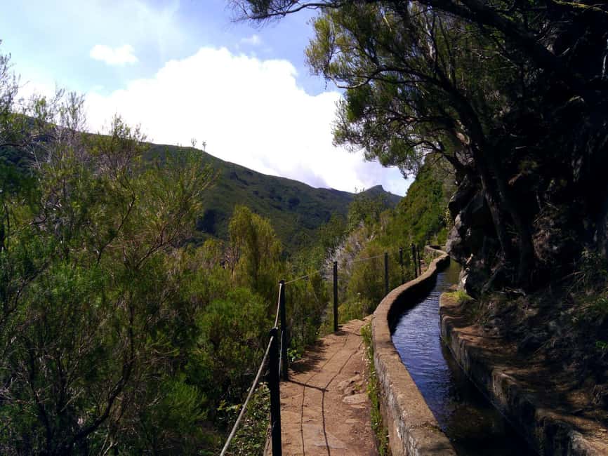 Rabaçal: 25 Fontes & Risco Levada Transfer Self-guided Hike - PR6.1 and the Risco waterfall