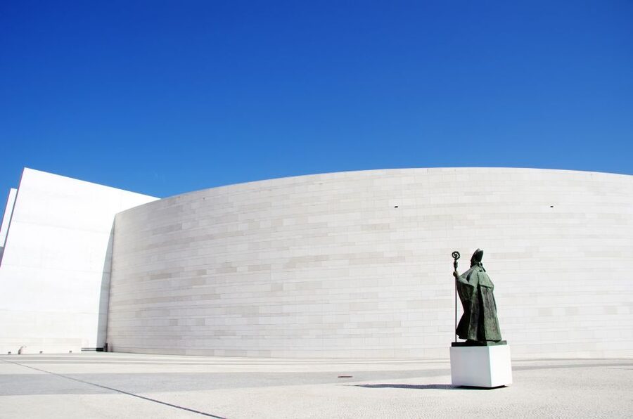 Sanctuary of Fátima and Coimbra City Tour - The Sanctuary of Our Lady of Fátima