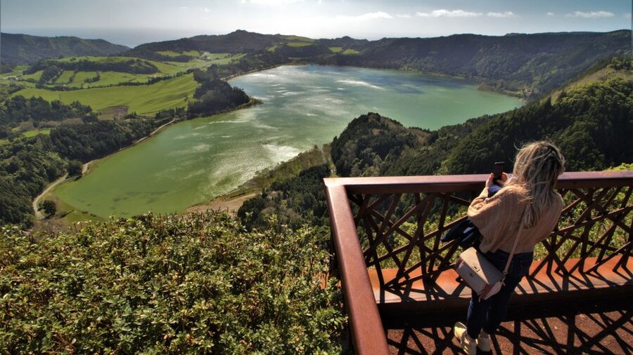 São Miguel East: Full-Day Van Tour with Lunch - Key points to know before booking