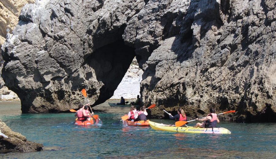 Sesimbra: Ribeiro Cavalo Beach, Caves, & Arrábida Kayak Tour - Paddling beneath Arrábida’s cliffs