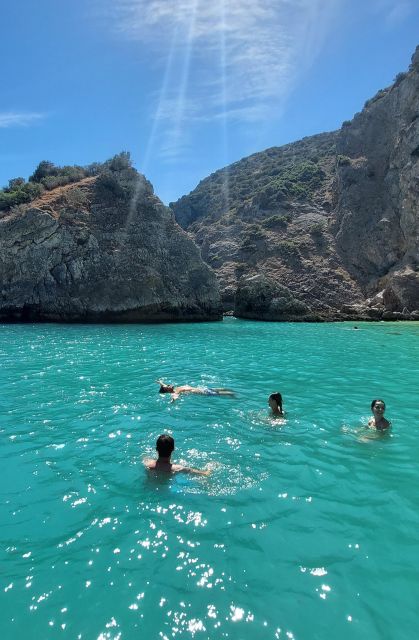 Sesimbra: Secret Bays and Beaches Boat Tour with Snorkeling - Praia da Mijona and Frade’s Bay