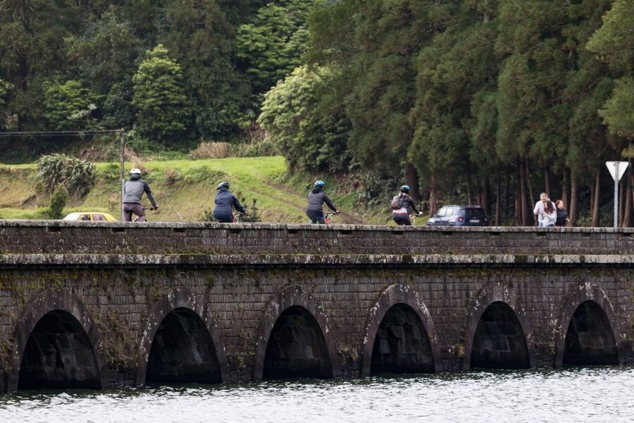 Sete Cidades: Kayaking and Biking Adventure - How the self-guided format changes the day