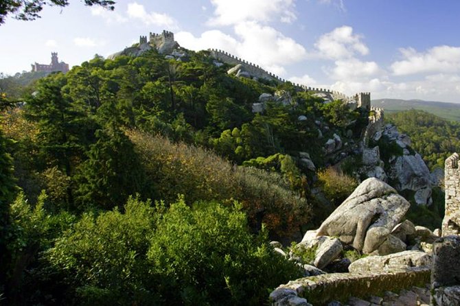 Sintra & Cascais Day Tour with Pena Palace Entry and Gardens Walk - Cascais: the day’s gentler final stop