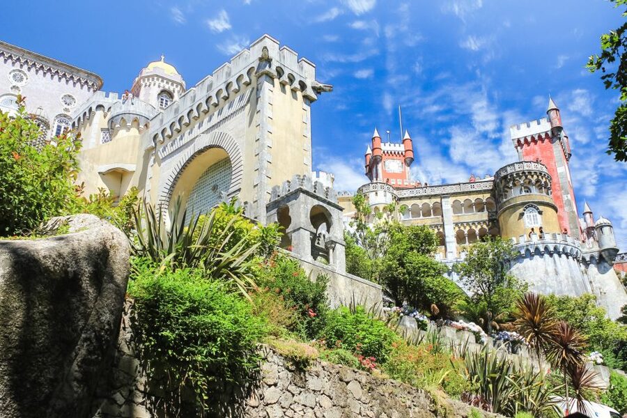 Sintra: Pena Palace and Park Entrance Ticket - Why Pena Palace looks like a fairy-tale fortress