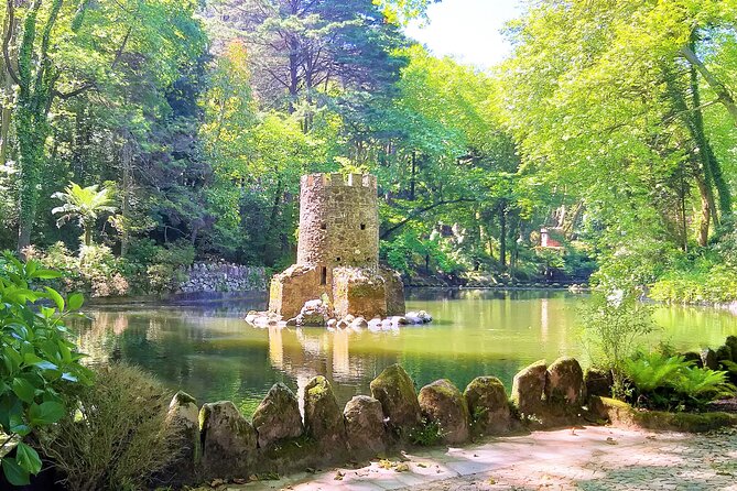 Sintra, Pena Palace, Cabo da Roca and Cascais from Lisbon - Guides make or break this experience