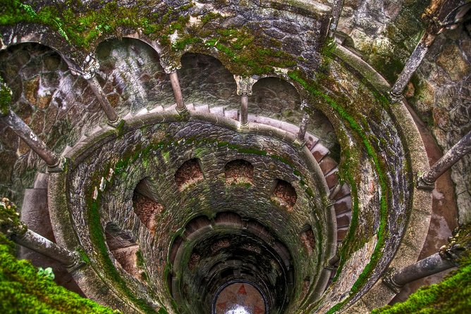 Sintra Small-Group Tour: Let the Fairy Tale Begin with Pick Up - Who will get the most from this tour