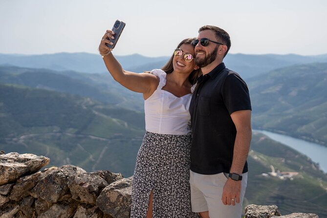 Small Group Douro Valley Wine Tour with Lunch and Cruise - Weather, food needs, and schedule changes