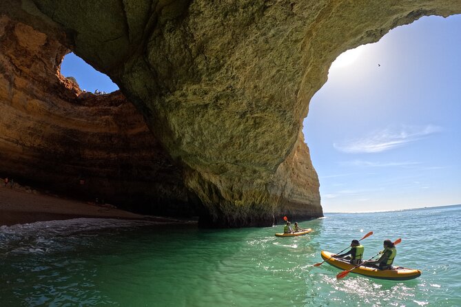 Sunrise Small Group Kayak Experience in BENAGIL Cave & 4K Photos - The optional tunnel at Leixão das Gaivotas